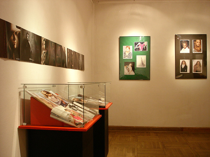 W jednej z sal Ratusza urzdzono minigaleri fotografii Ani Jagodziskiej.