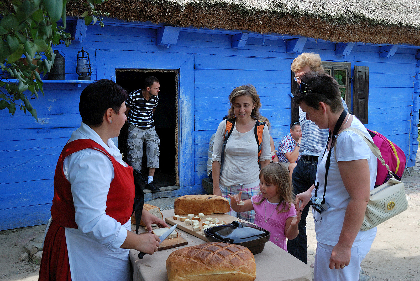 Sierpecki skansen oferuje tradycyjne polskie smakoyki, maj 2014 r.