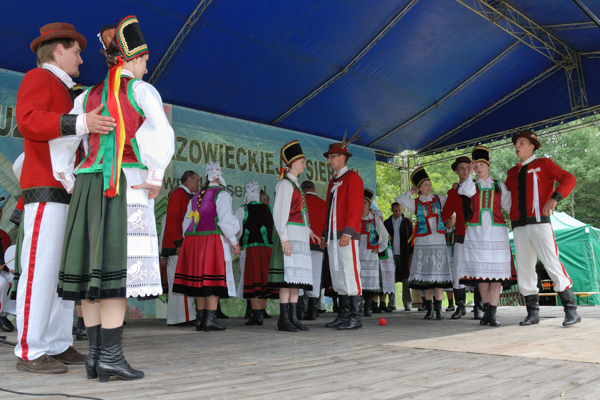 Miodobranie w skansenie, wystp kapeli folklorystycznej,  4.07.2010 r.
