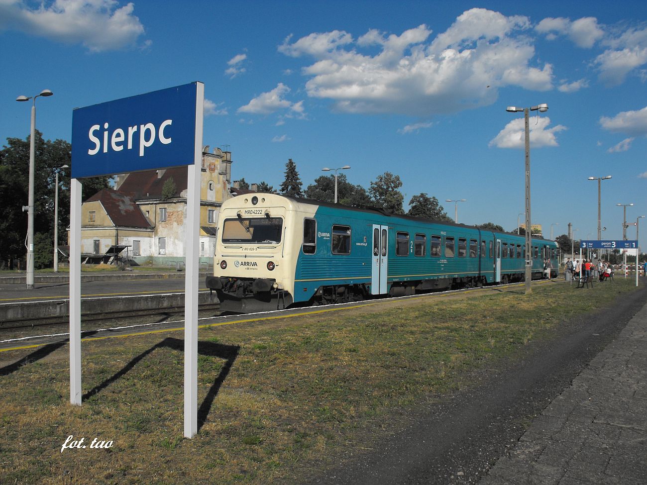Stacja Sierpc. Pocig osobowy Arriva gotowy do odjazdu w stron Torunia, 4.07.2018 r.